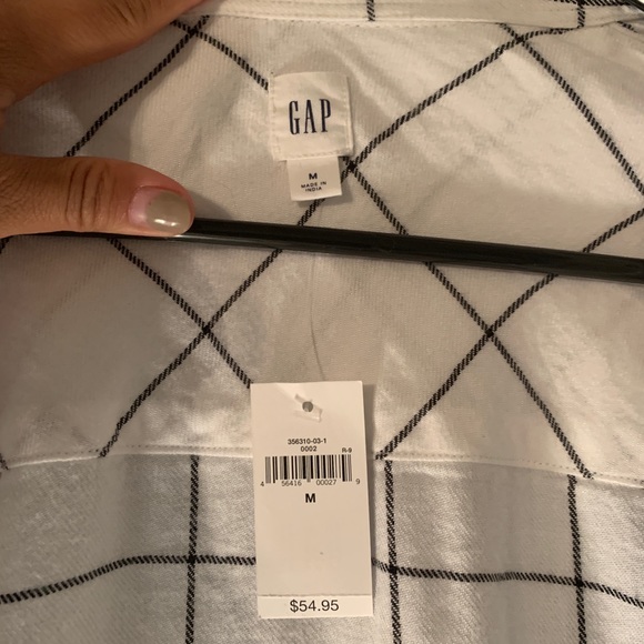 Gap Flannel - Picture 2 of 4